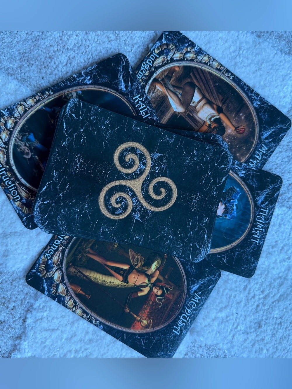 oracle deck - Picture 2 of 6